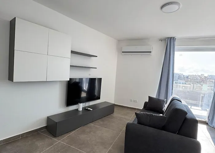 Penthouse Bliss Bright Stylish - By Hostmt Appartement