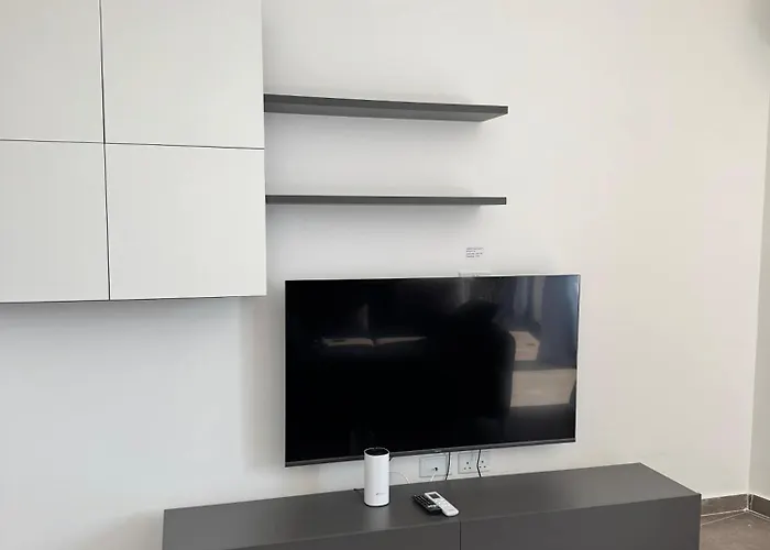 Penthouse Bliss Bright Stylish - By Hostmt * Ta' Penza